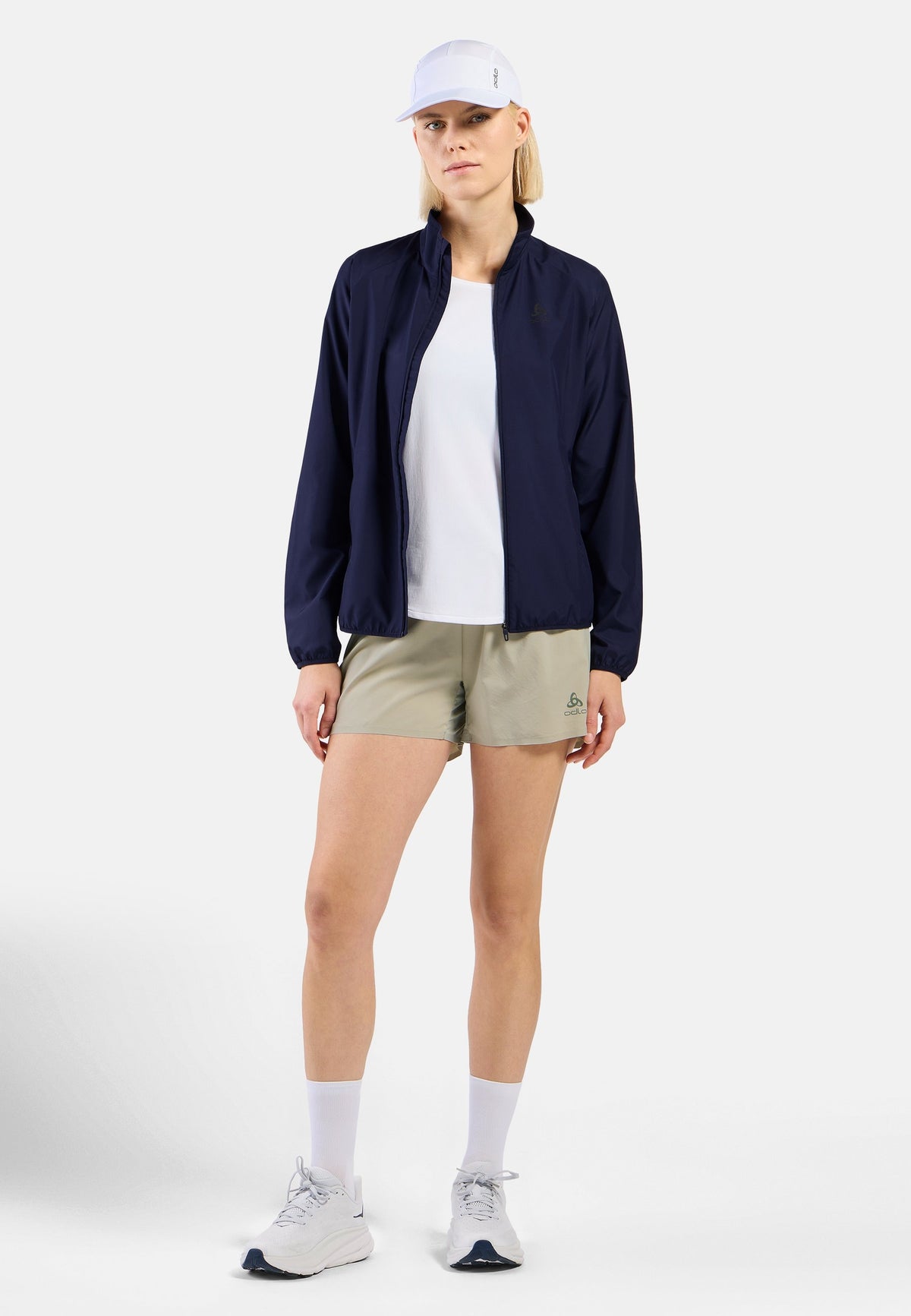 The Essentials Light running jacket