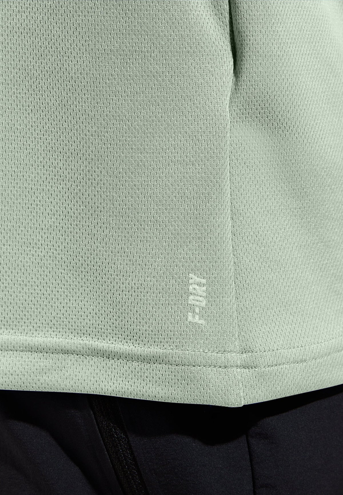 The men's F-Dry t-shirt