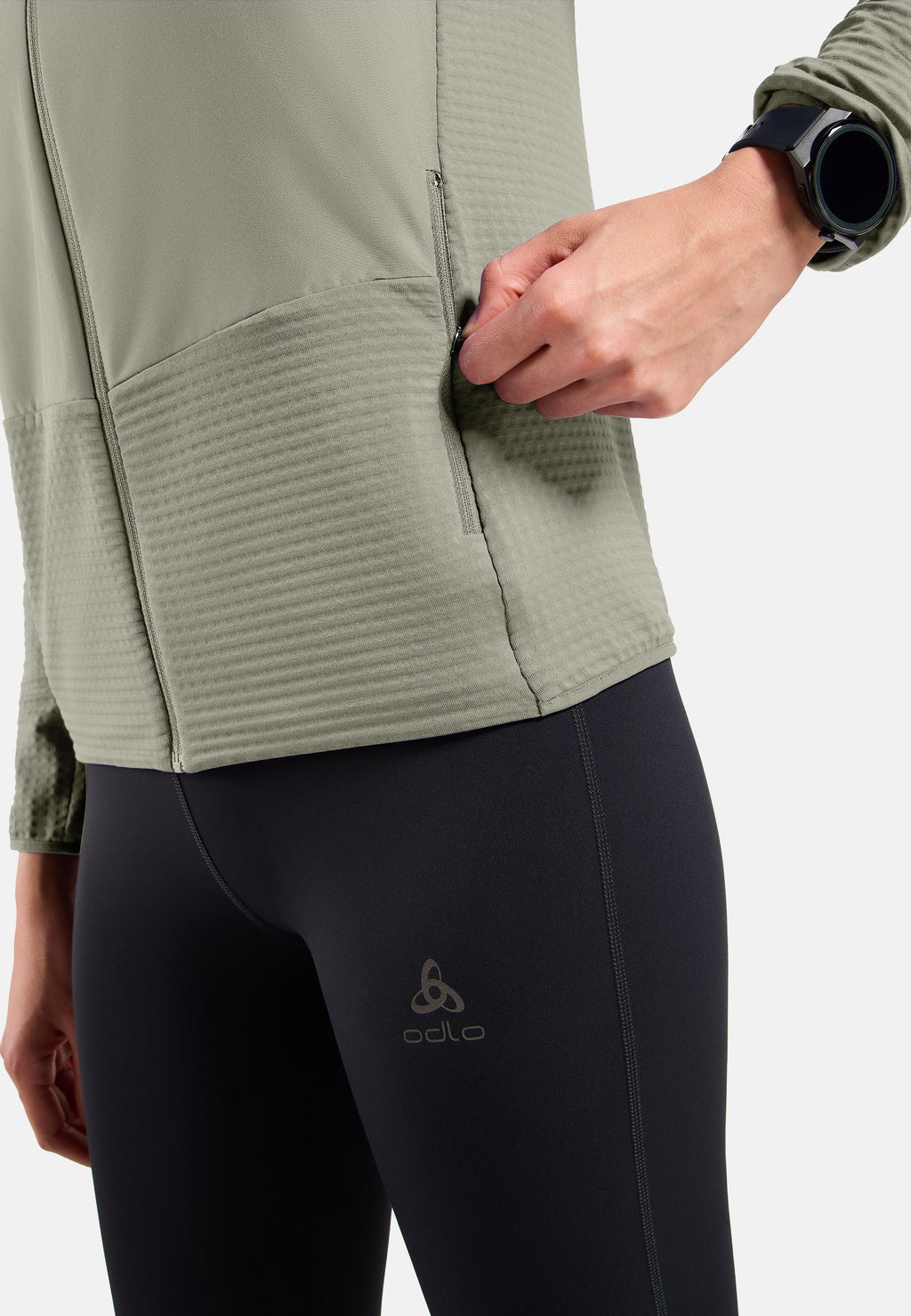 The Essentials Insulator hybrid running jacket