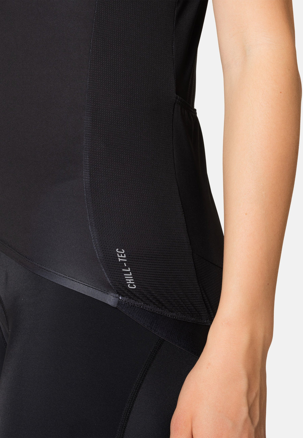 The Zeroweight Chill-Tec cycling jersey
