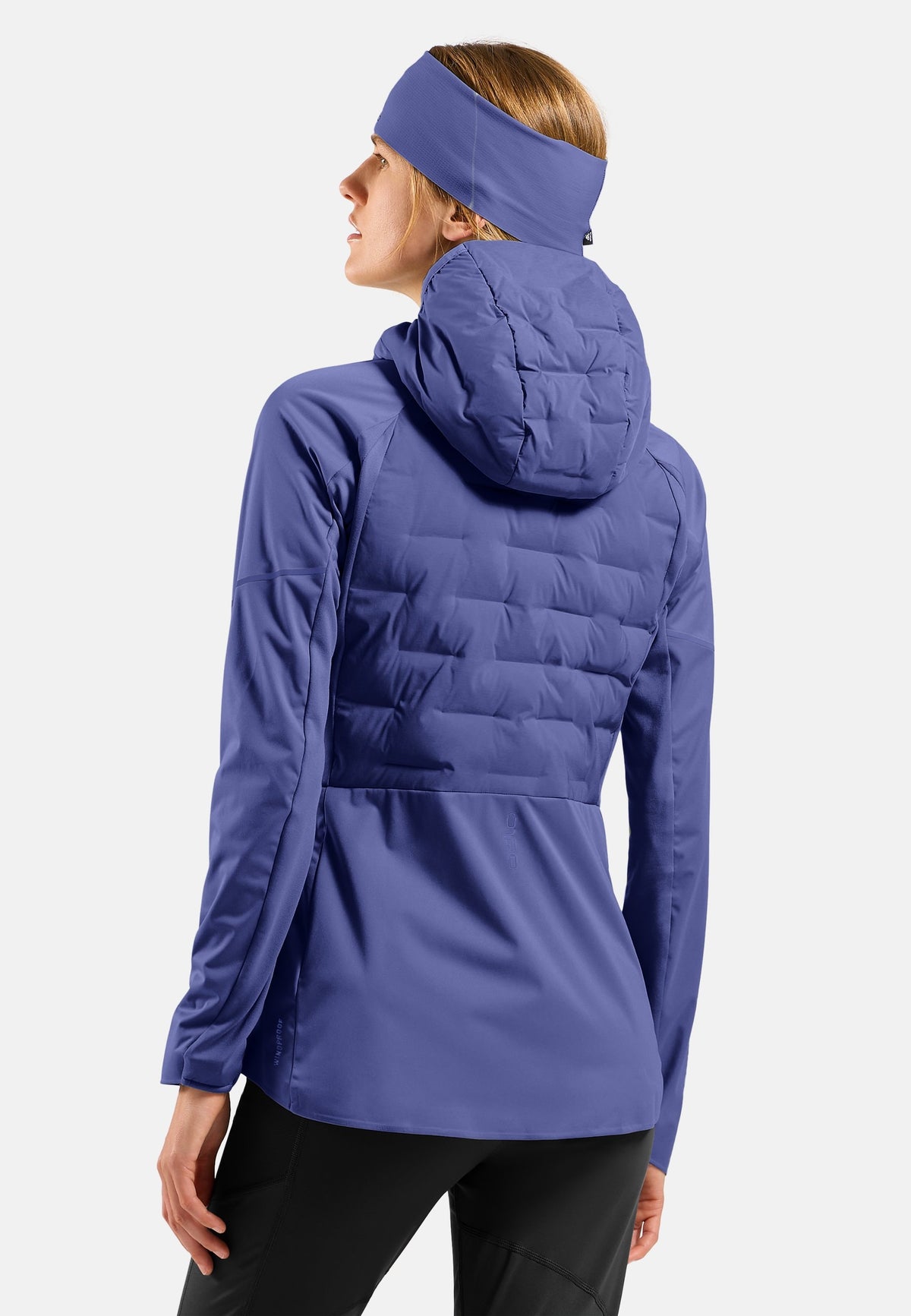 The Zeroweight Insulator running jacket