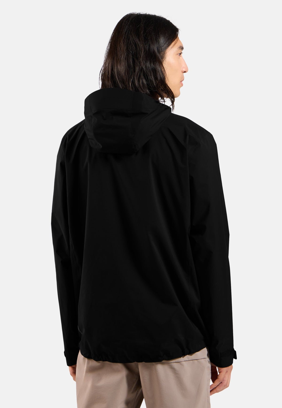 The men's Aegis 2.5L waterproof hardshell jacket