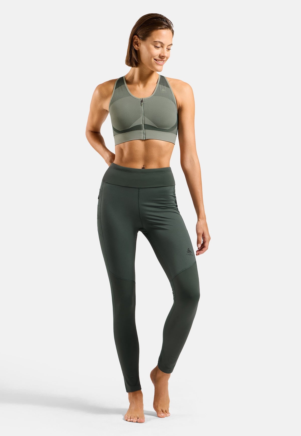 The Seamless zip high-support sports bra