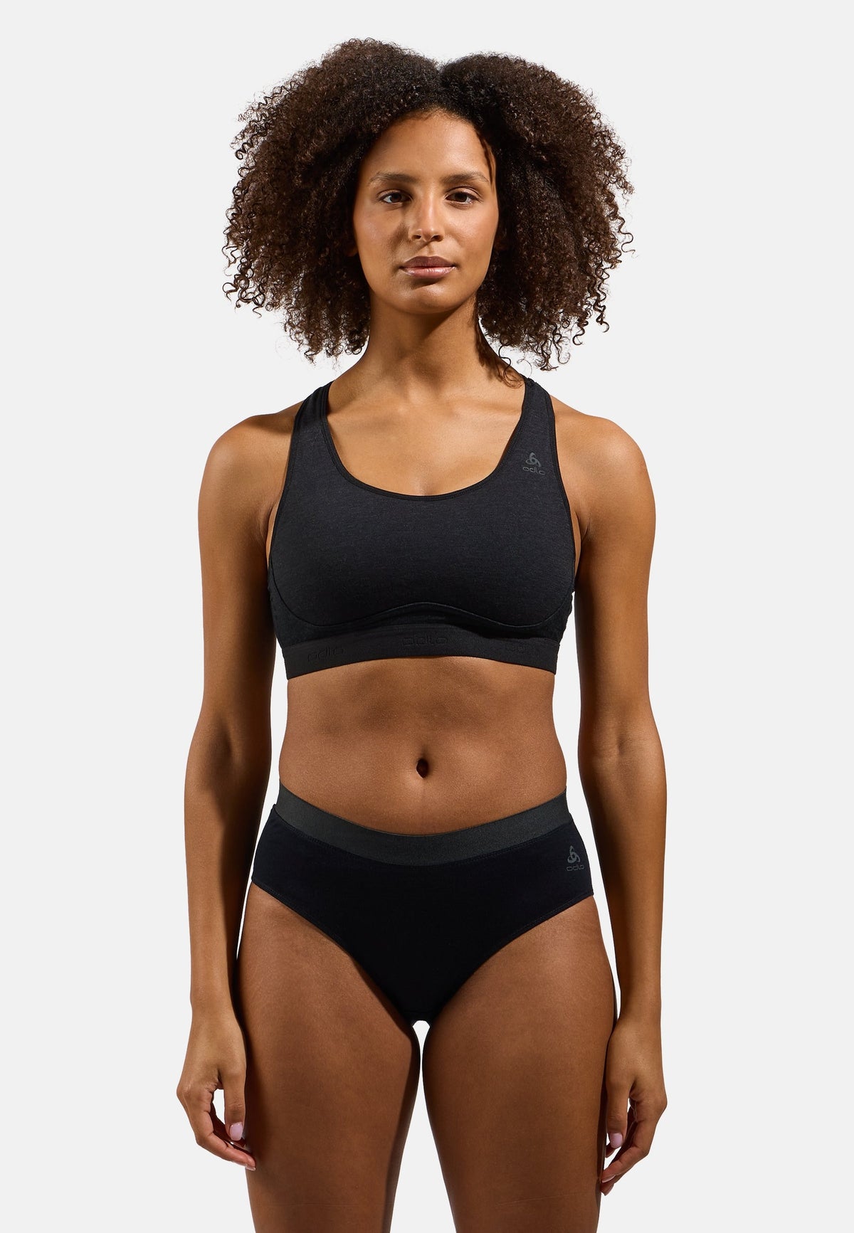 The Ascent Performance Wool Medium Sports Bra