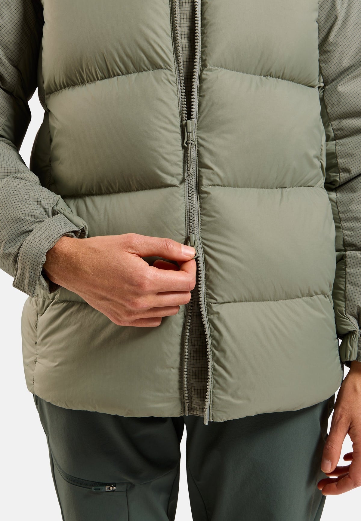 The Ascent down hooded jacket