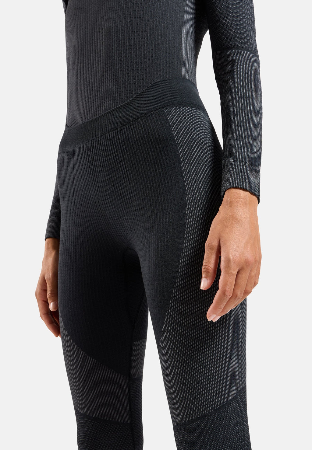The Seamless Performance Wool full-length base layer bottoms