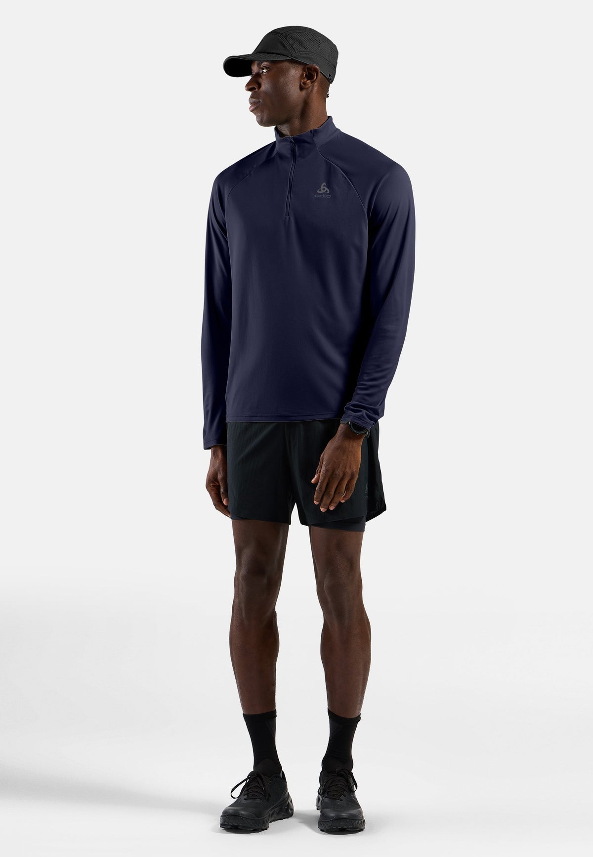 The men's Essentials half-zip running mid layer