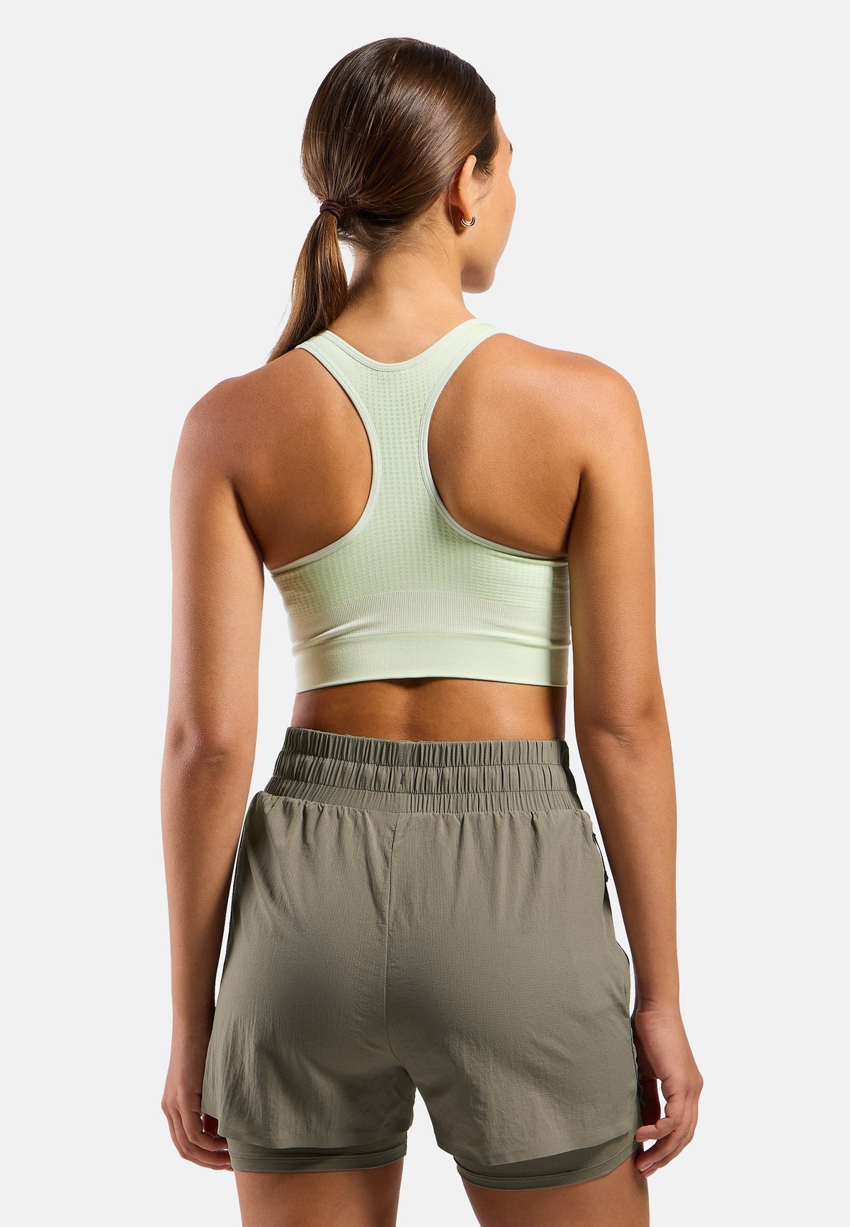 The Seamless zip high-support sports bra