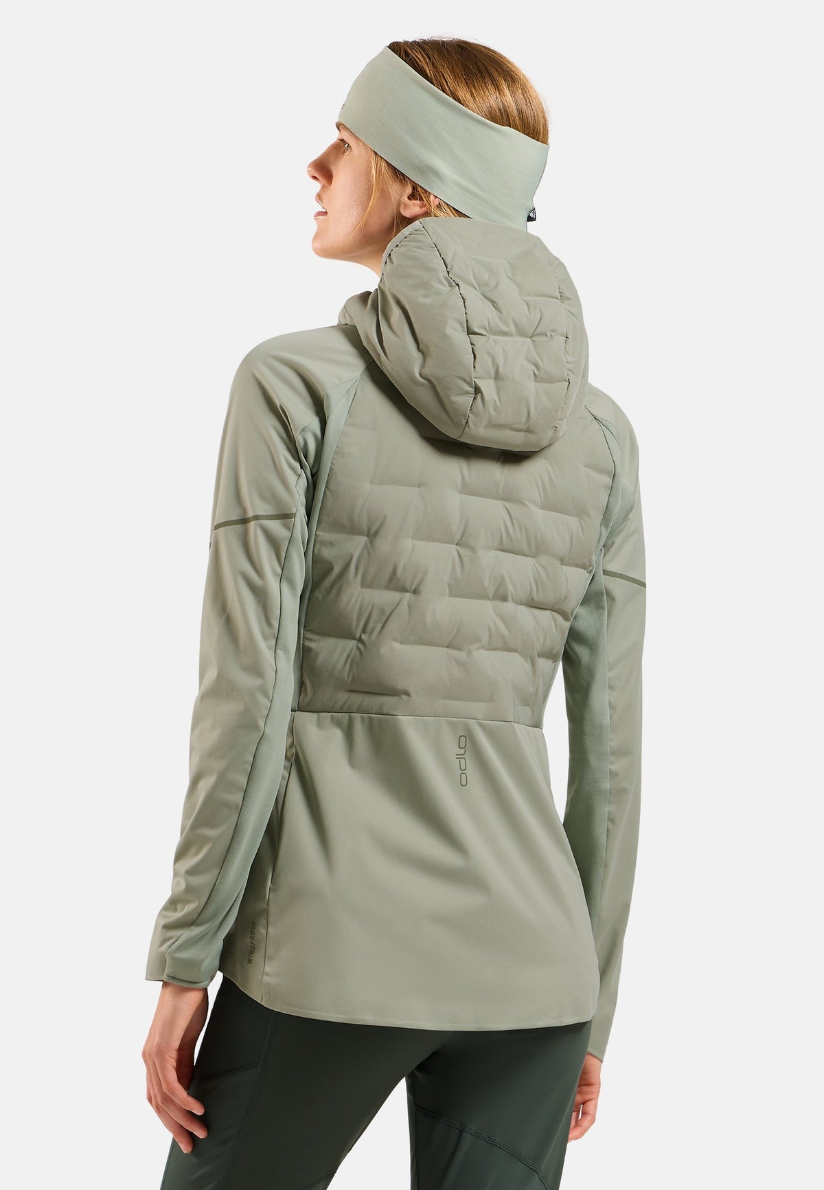 The Zeroweight Insulator running jacket