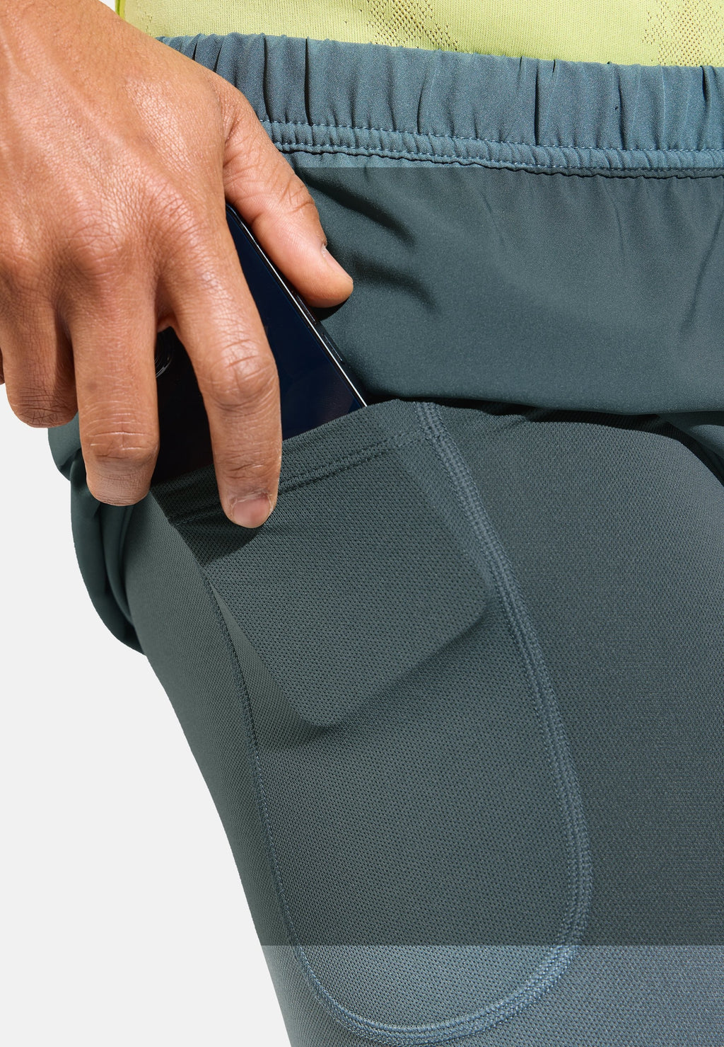 The men's Zeroweight 5 inch 2-in-1 running shorts