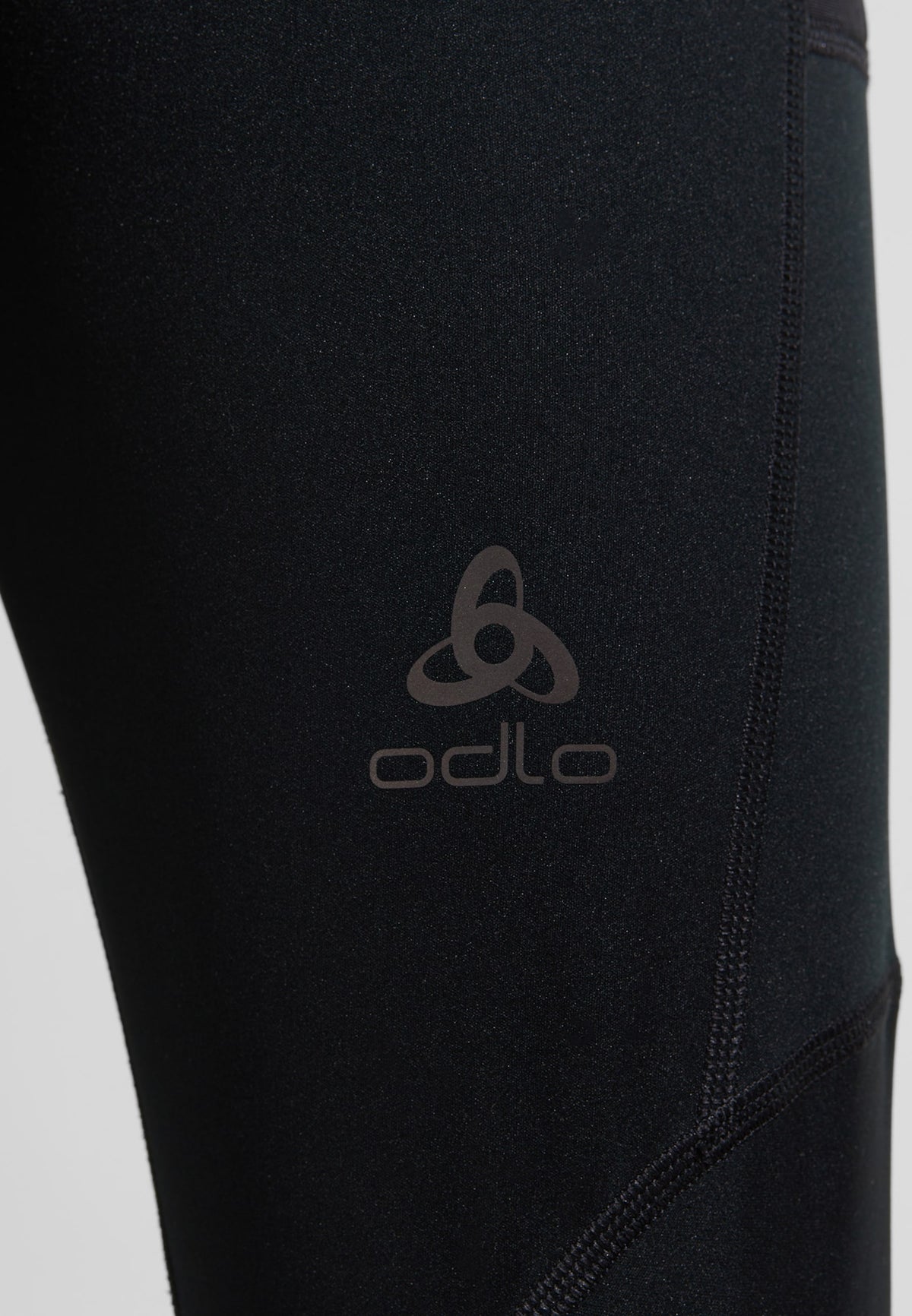 The Zeroweight Warm reflective running tights