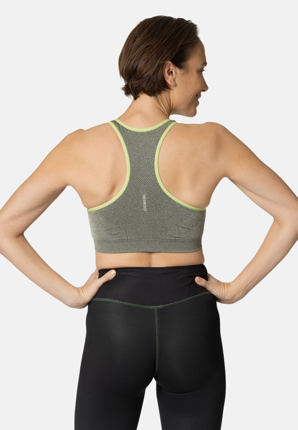 The Ceramicool Seamless Medium Sports Bra