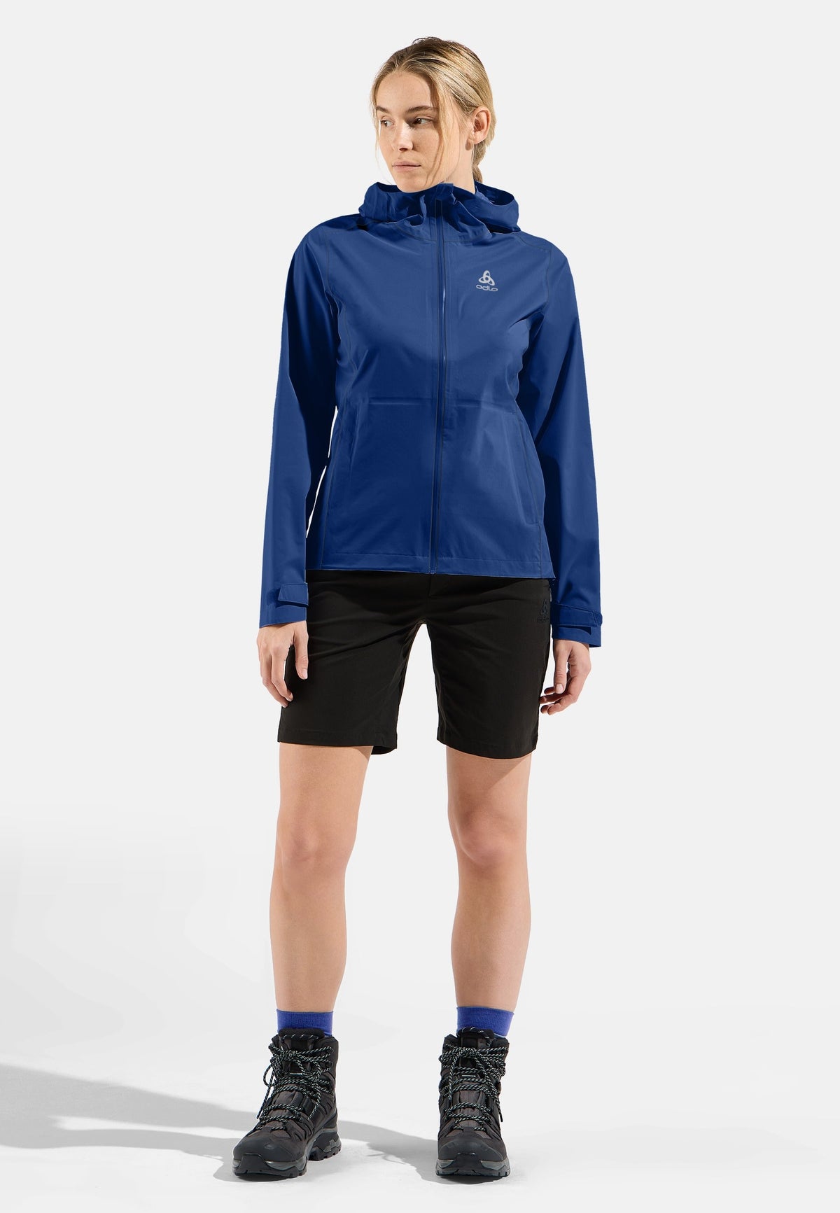 The women's Aegis 2.5L waterproof hardshell jacket
