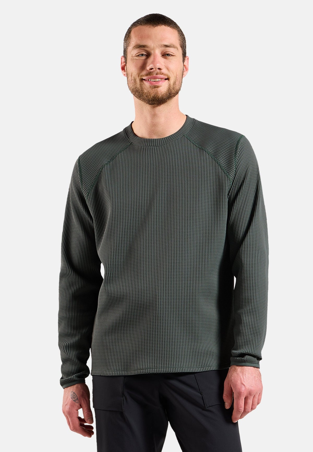 The Cubic crewneck multisport mid layer