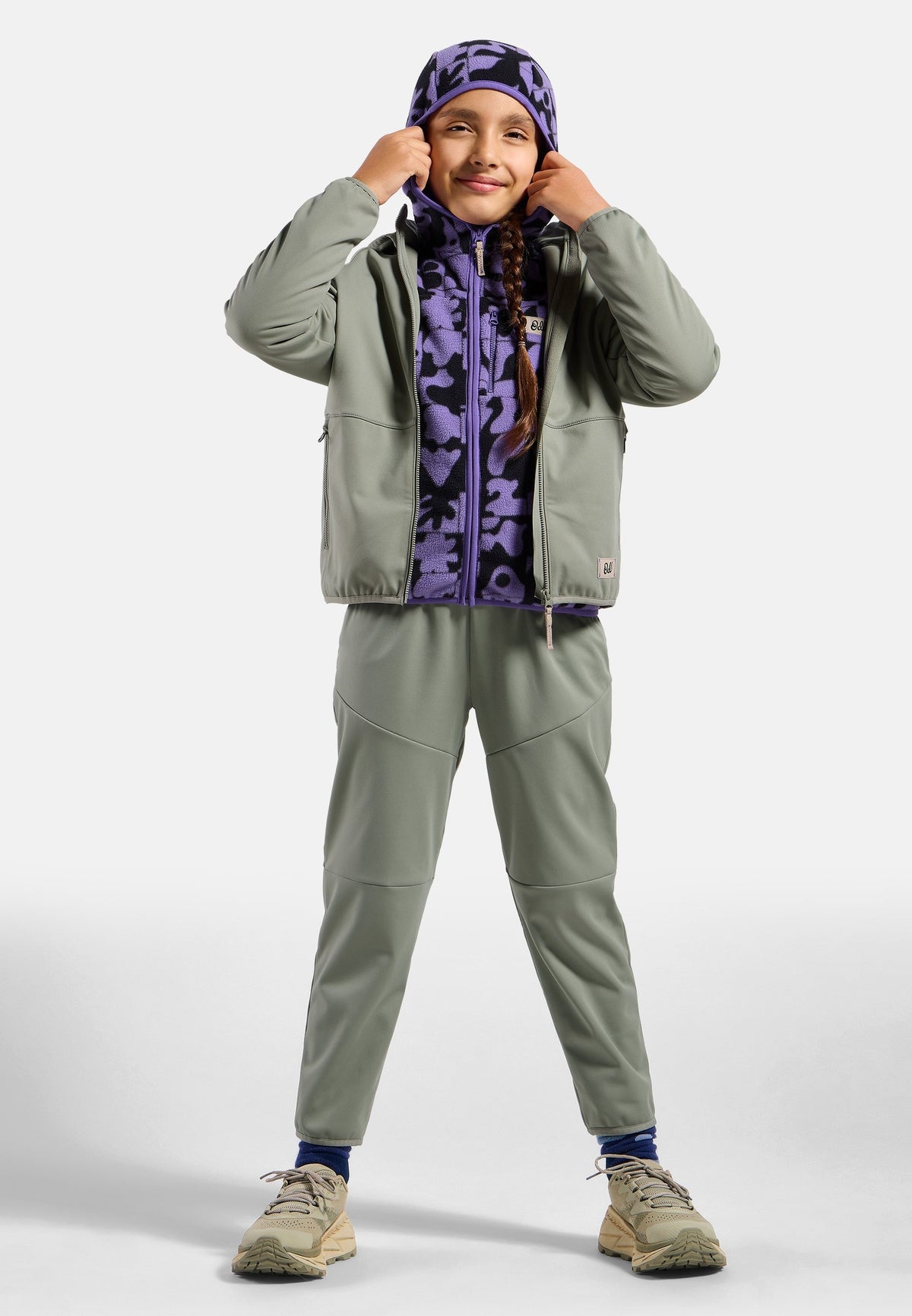 The Adventurer Collection windproof pants