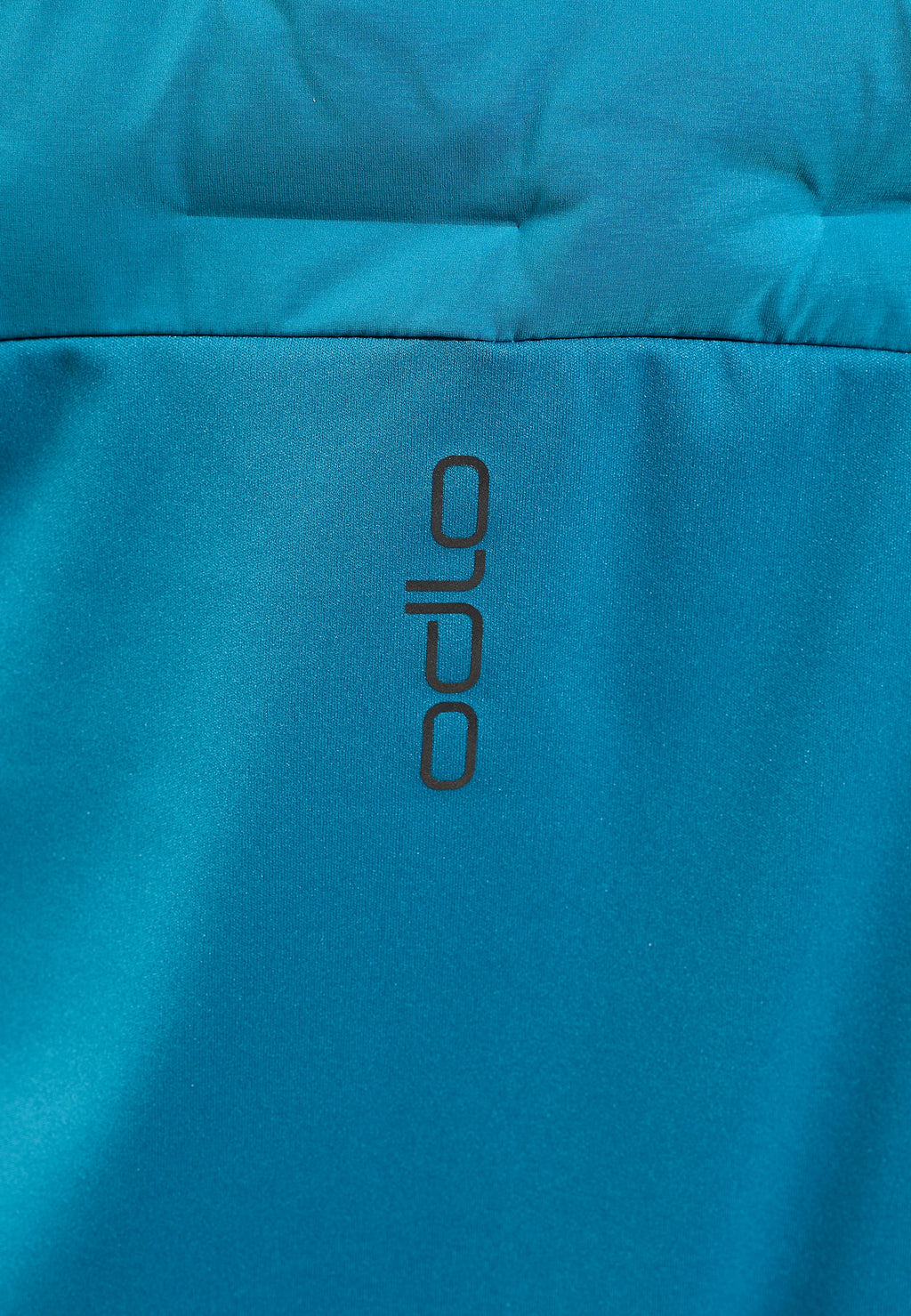 The Zeroweight Insulator running vest
