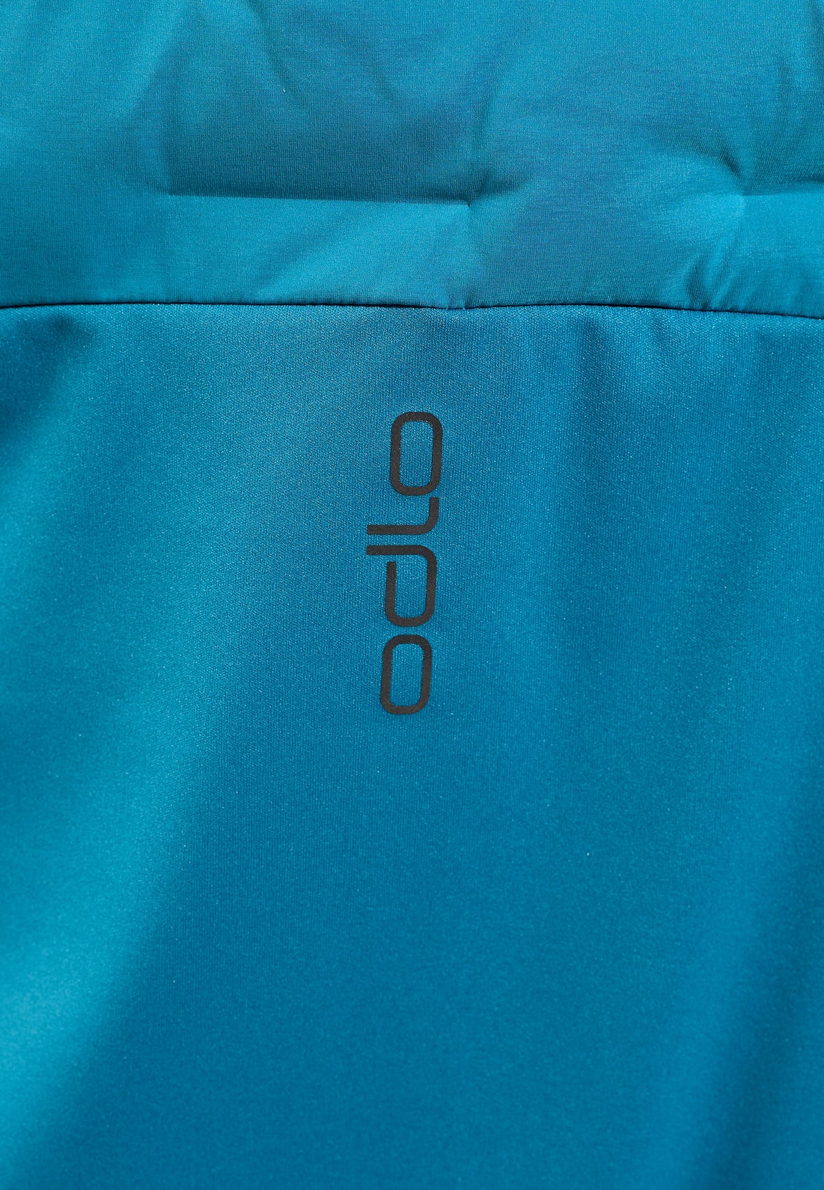 The Zeroweight Insulator running vest