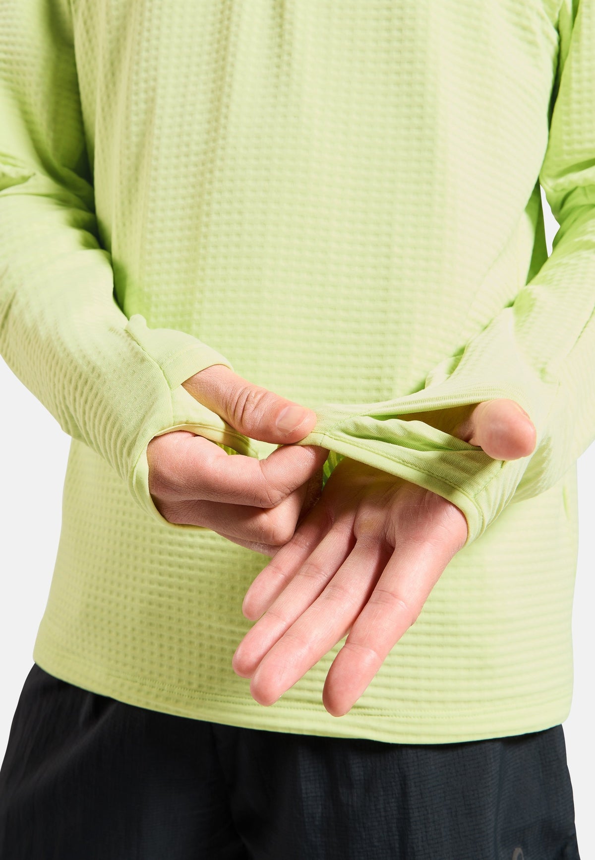 The Essentials Thermal half-zip running mid layer