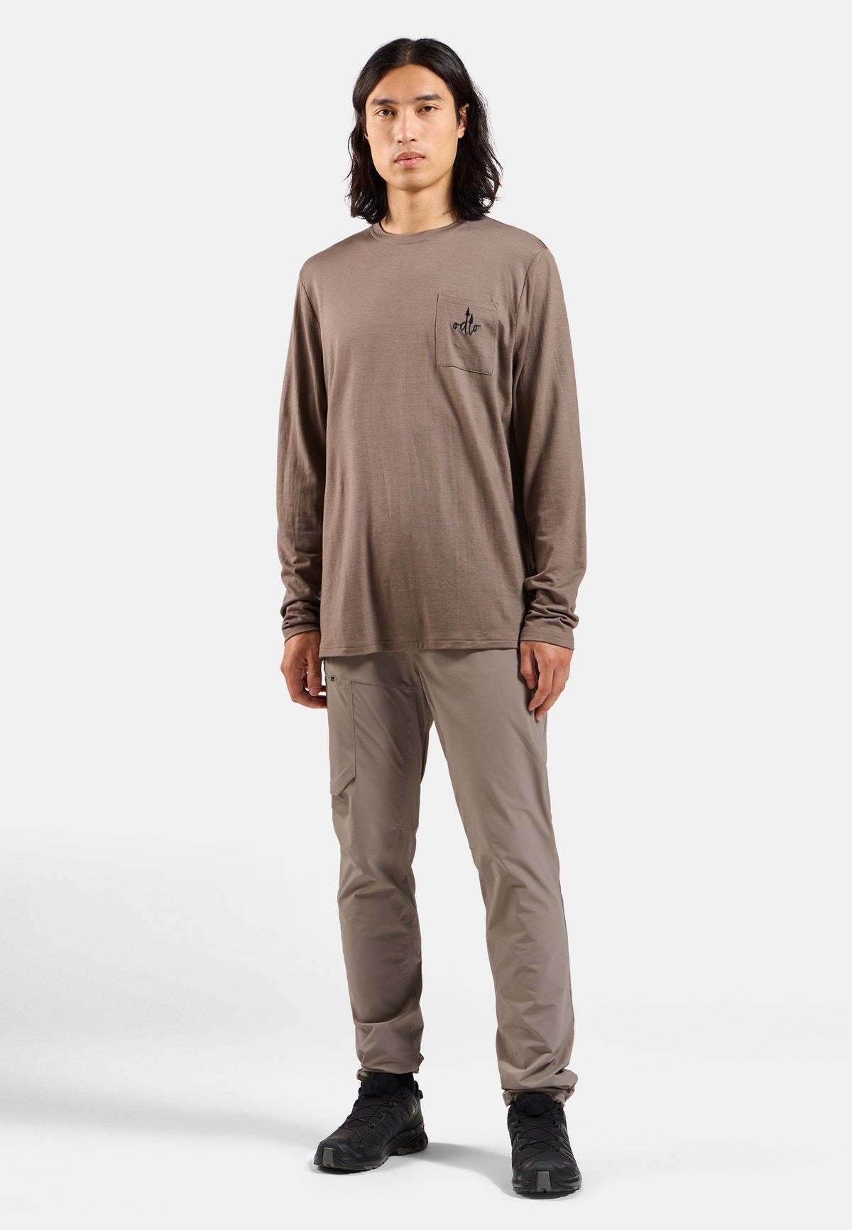 The Ascent merino 200 pocket long sleeve t-shirt