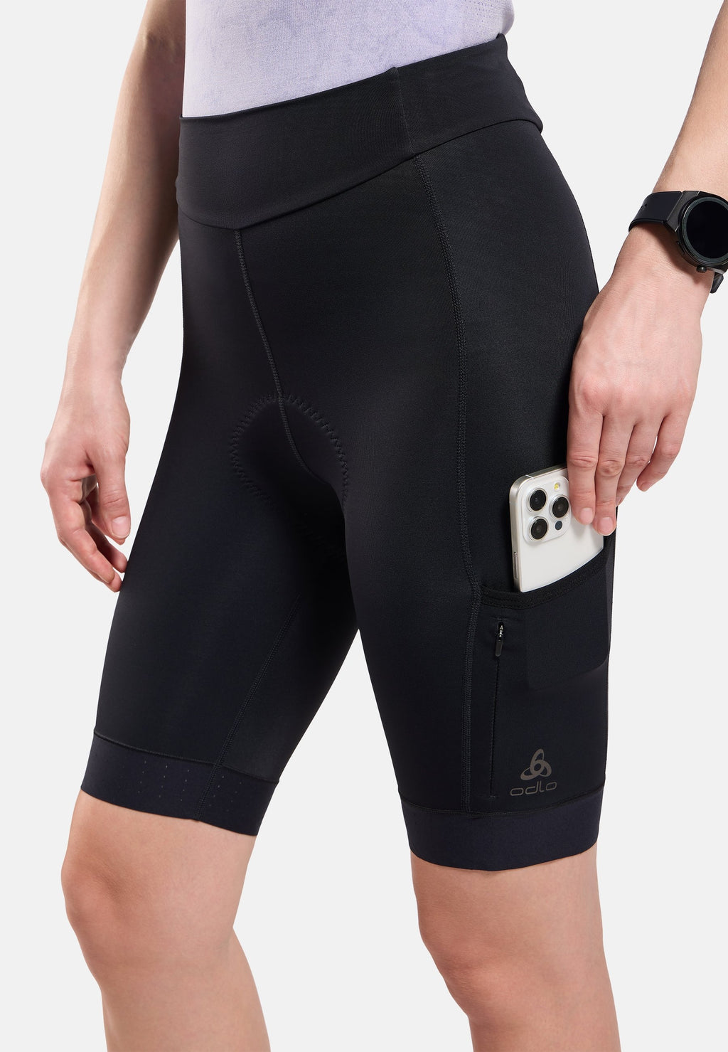 The Explorer women's cargo short tights