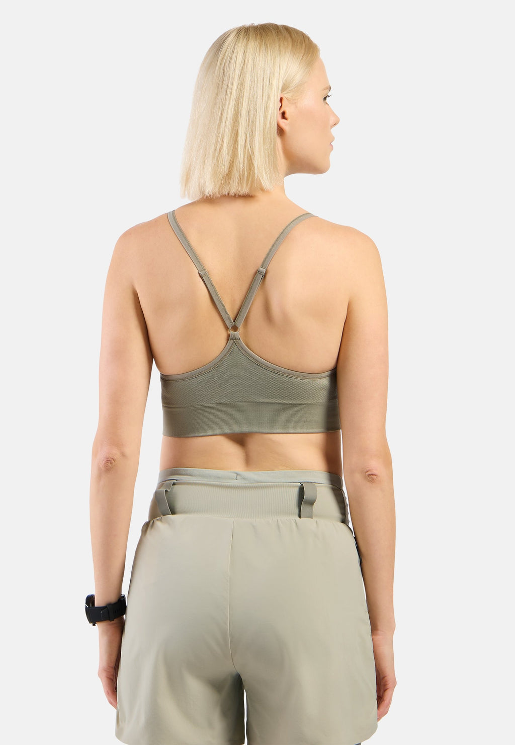 The Seamless soft-support sports bra
