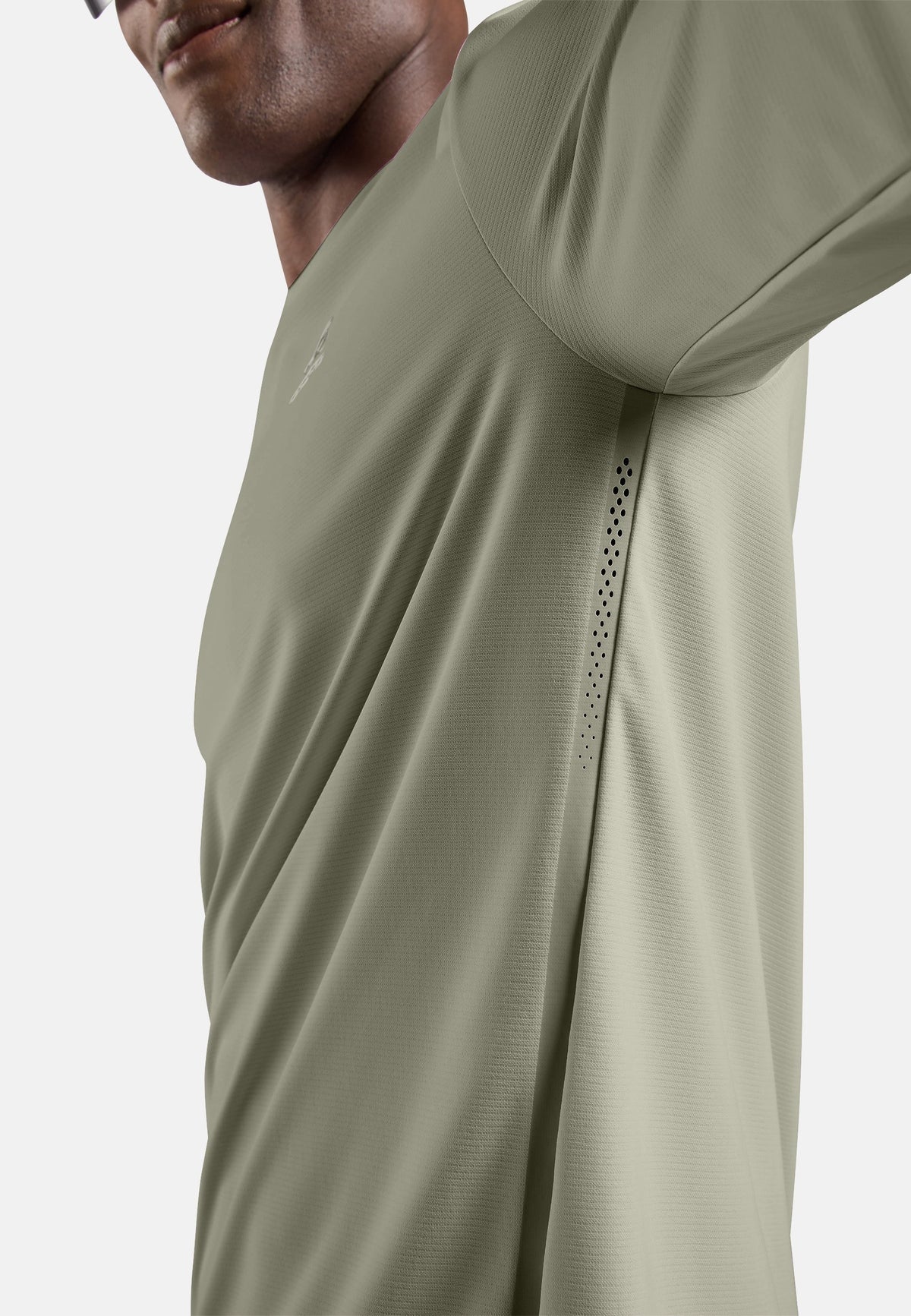 The Zeroweight Chill-Tec long-sleeve running t-shirt 2.0