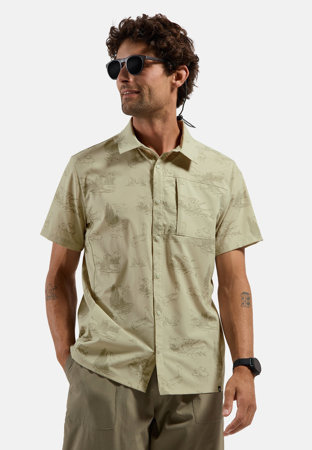 The Essentials short-sleeve print hiking shirt