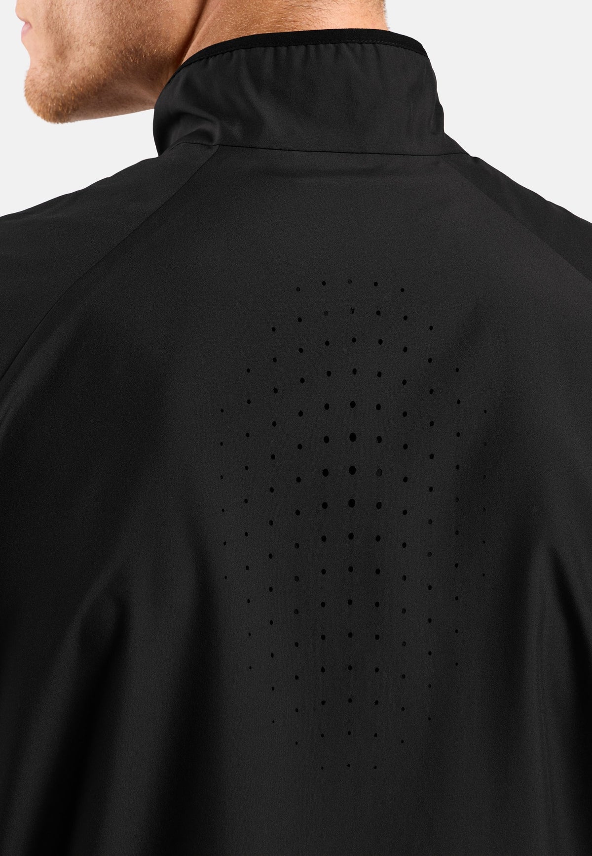 The Essentials Light running jacket