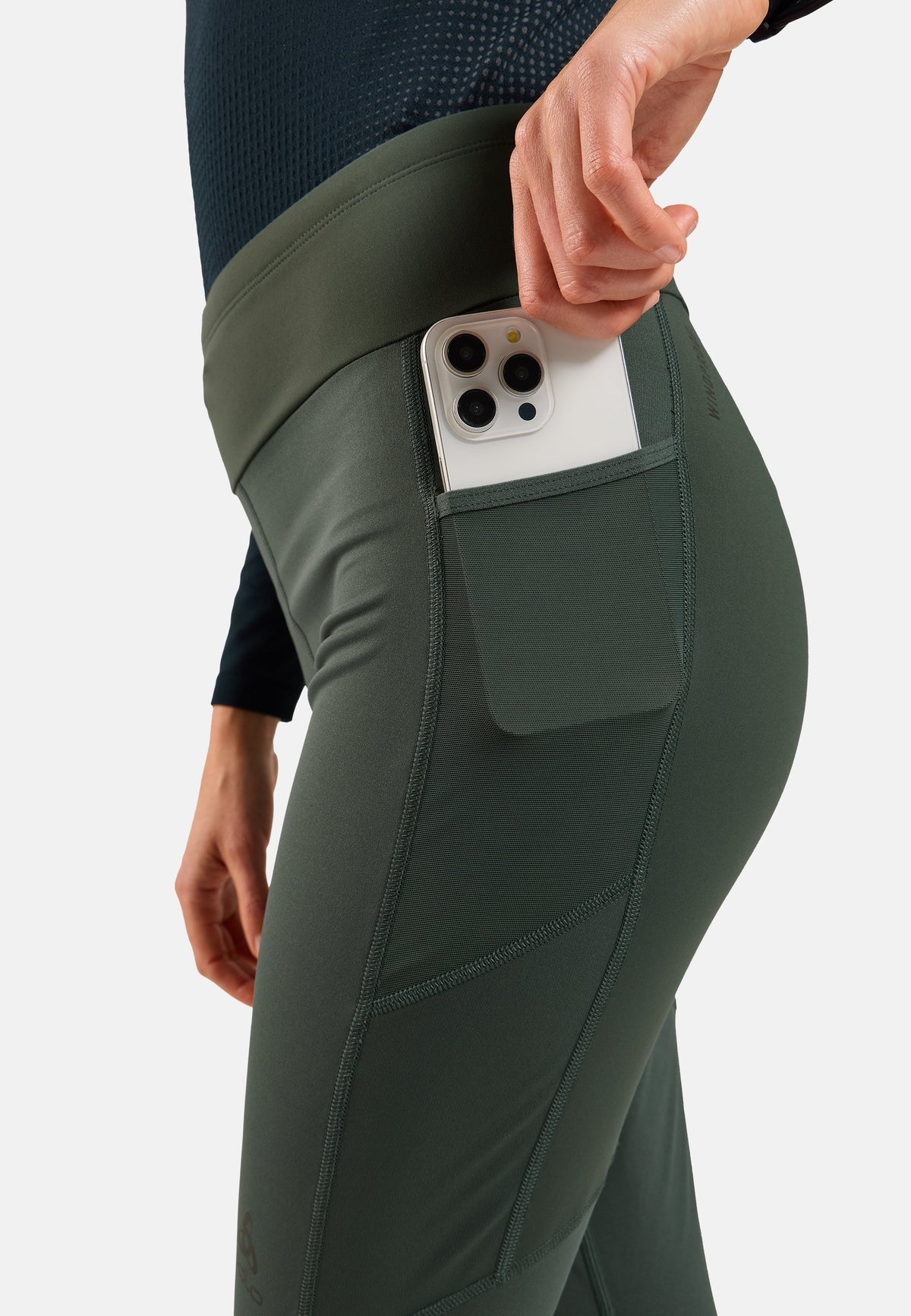 The Zeroweight Warm reflective running tights 2.0