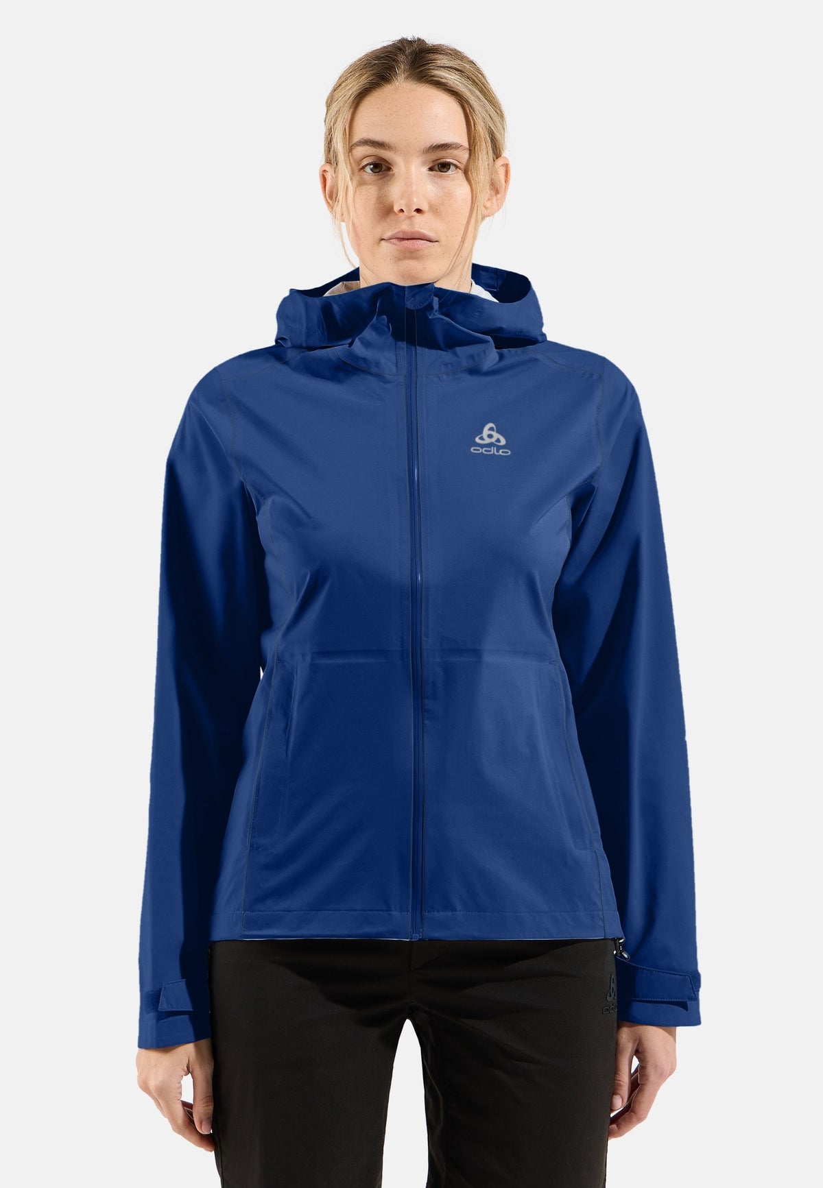 The women's Aegis 2.5L waterproof hardshell jacket