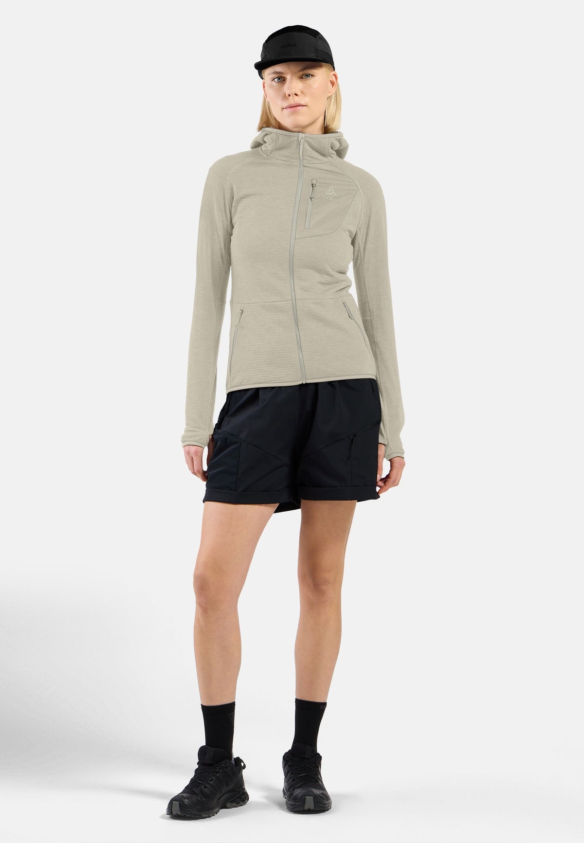 The Ascent mid layer hooded zip