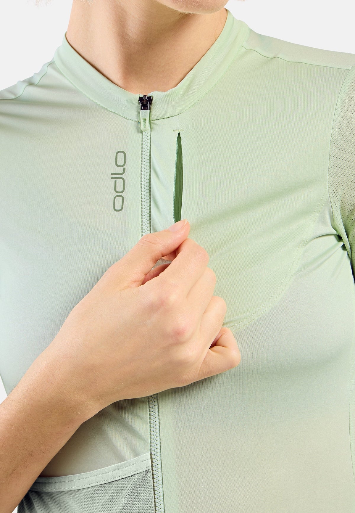 The Explorer Pro Chill-Tec full-zip jersey