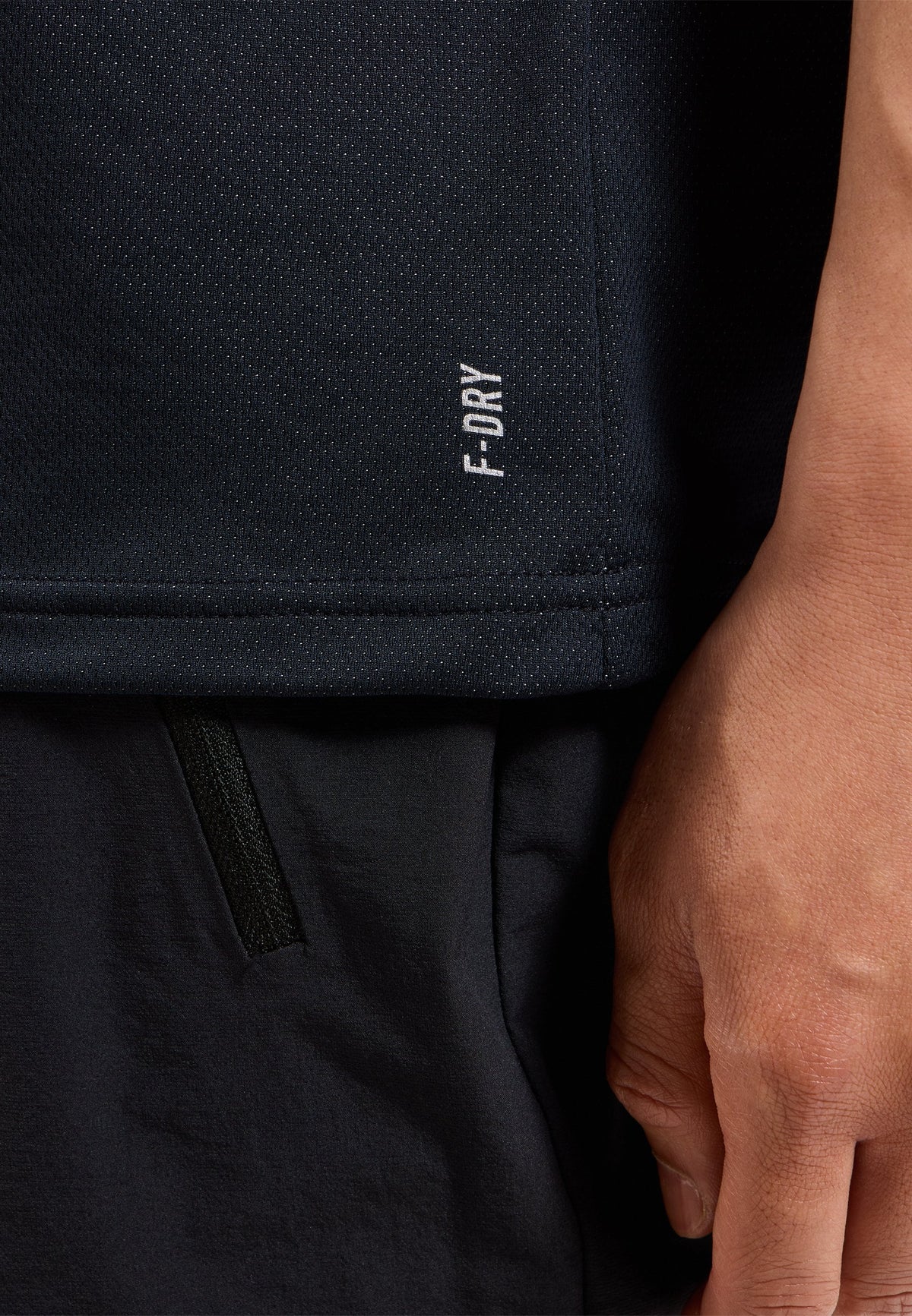 The men's F-Dry polo shirt