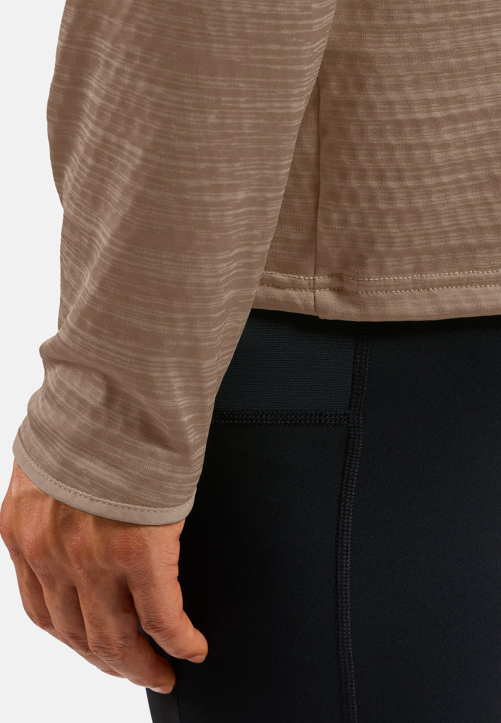 The men's Run Easy half-zip mid layer top