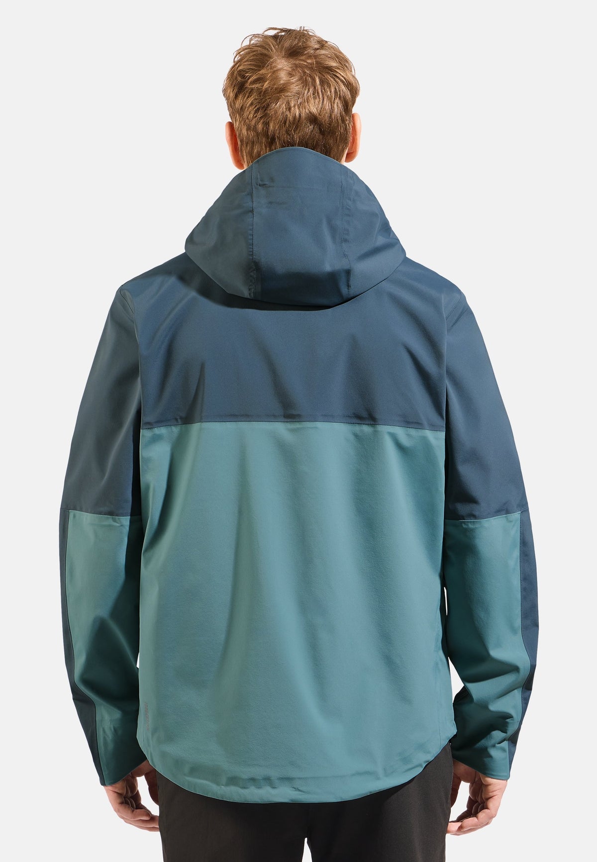 The Ascent 3L waterproof hardshell jacket