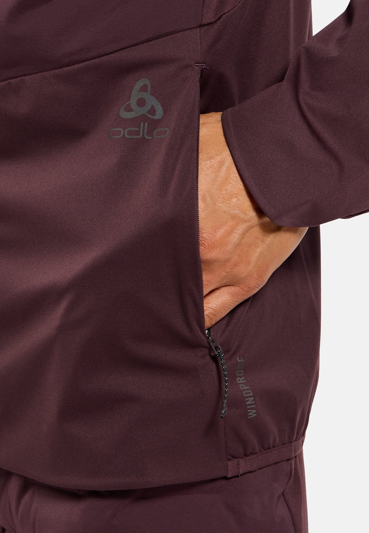 The Zeroweight Insulator running jacket