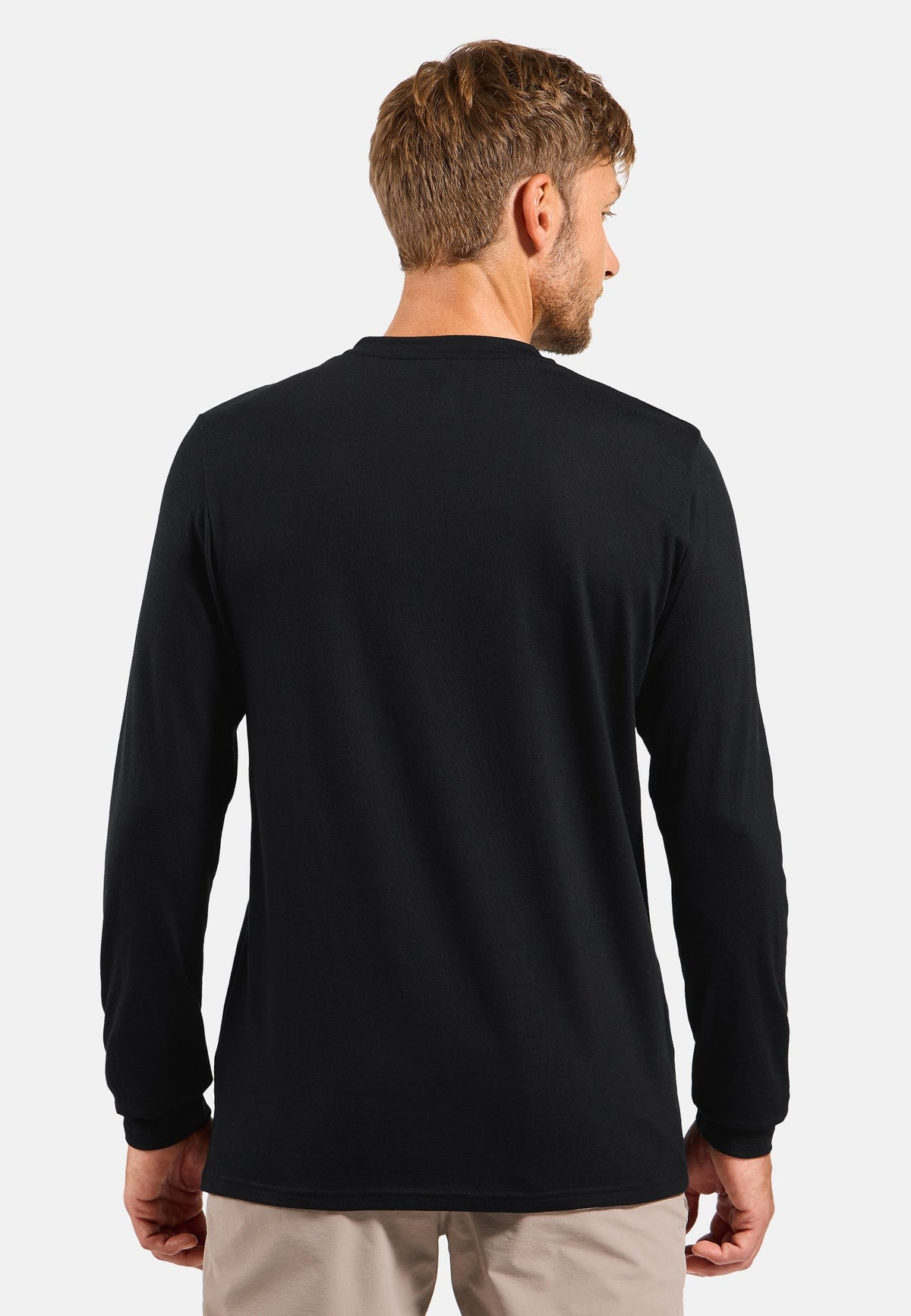 The Ascent merino 200 pocket long sleeve t-shirt