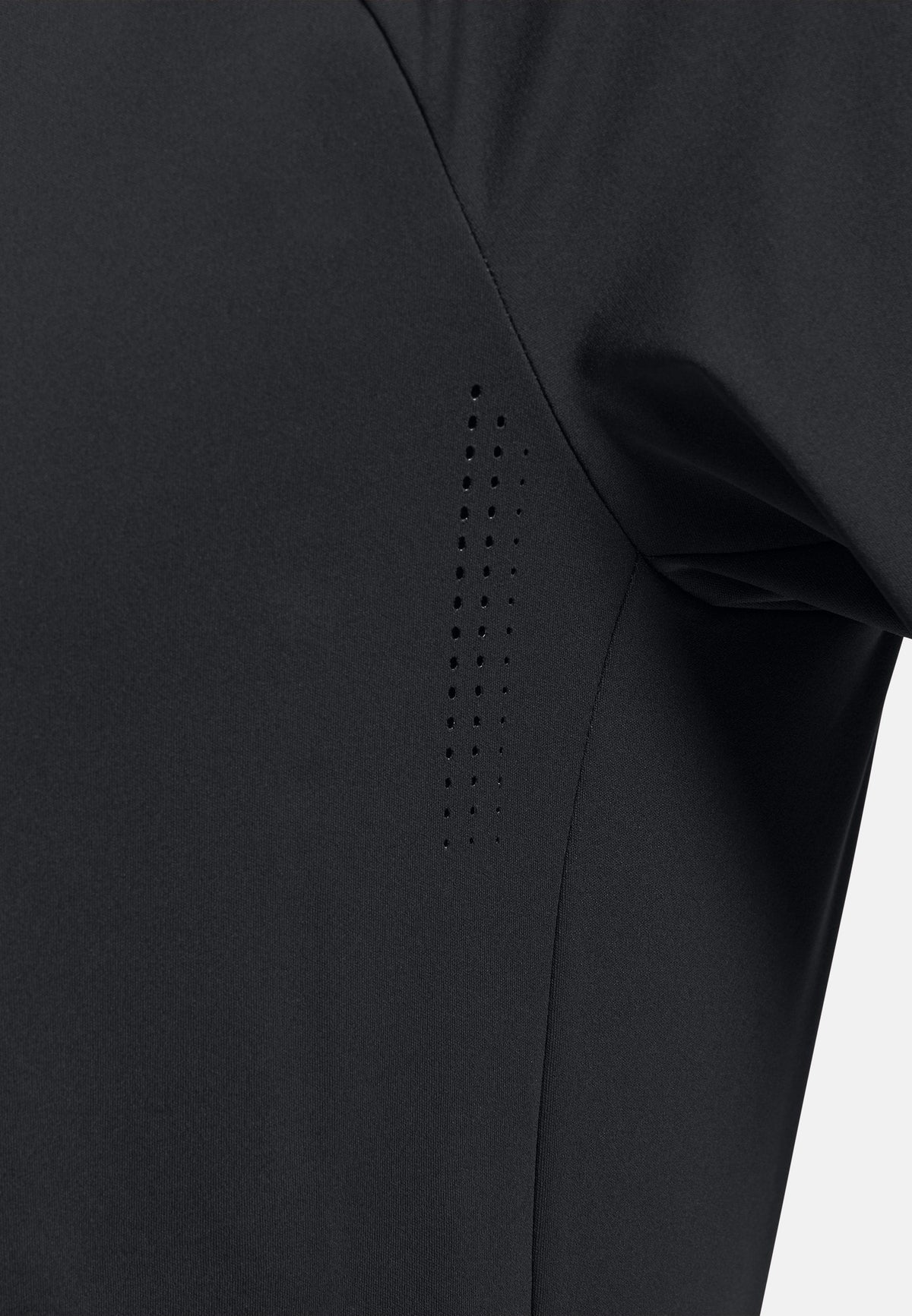 The Zeroweight Pro Warm running jacket 2.0