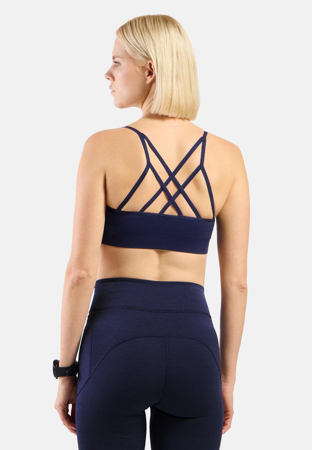 The Seamless soft-support reversible sports bra