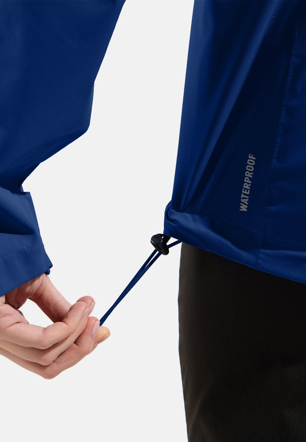 The women's Aegis 2.5L waterproof hardshell jacket