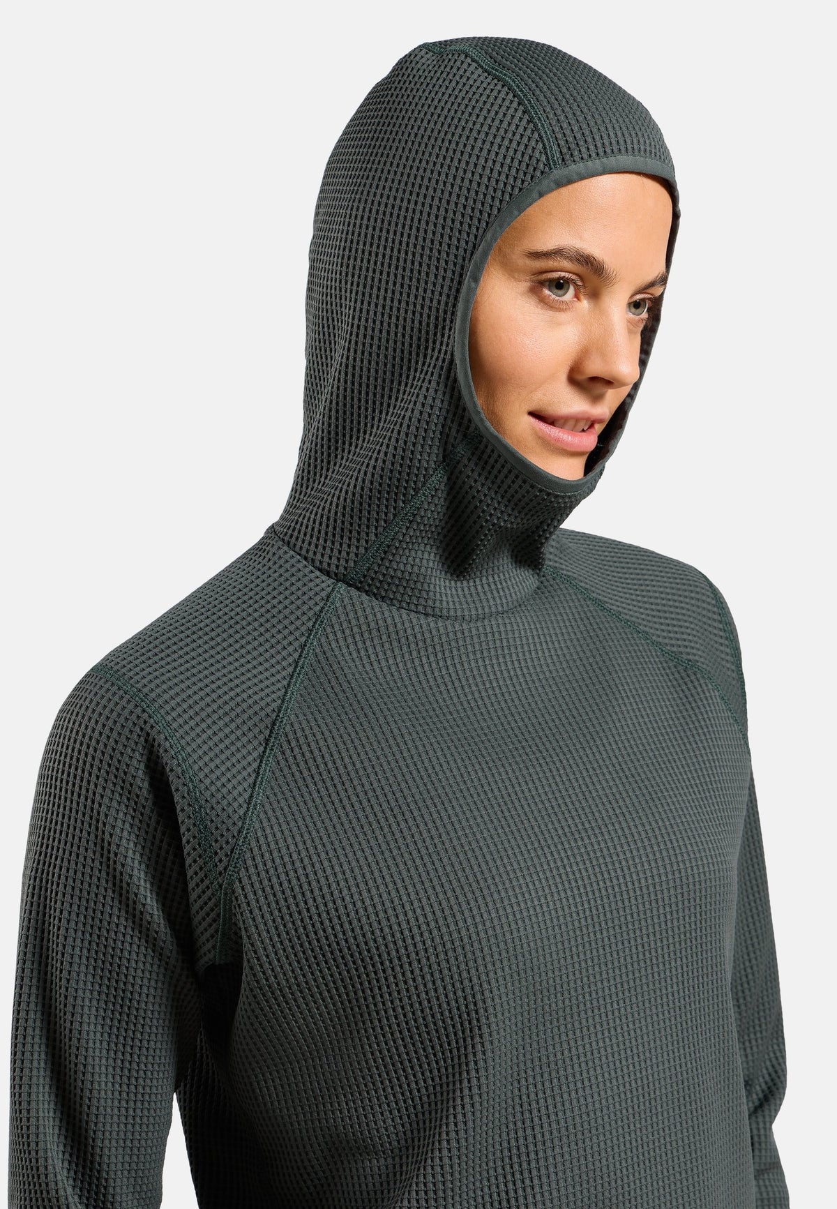 The Cubic hoody multisport mid layer