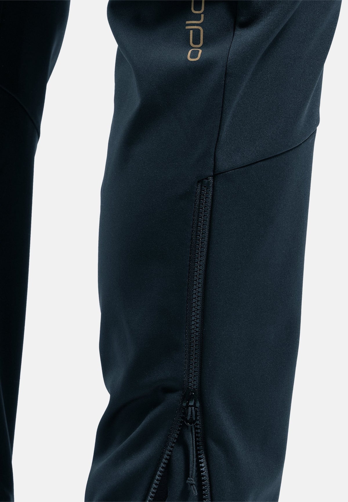 The Zeroweight X-Warm windproof cross-country pants