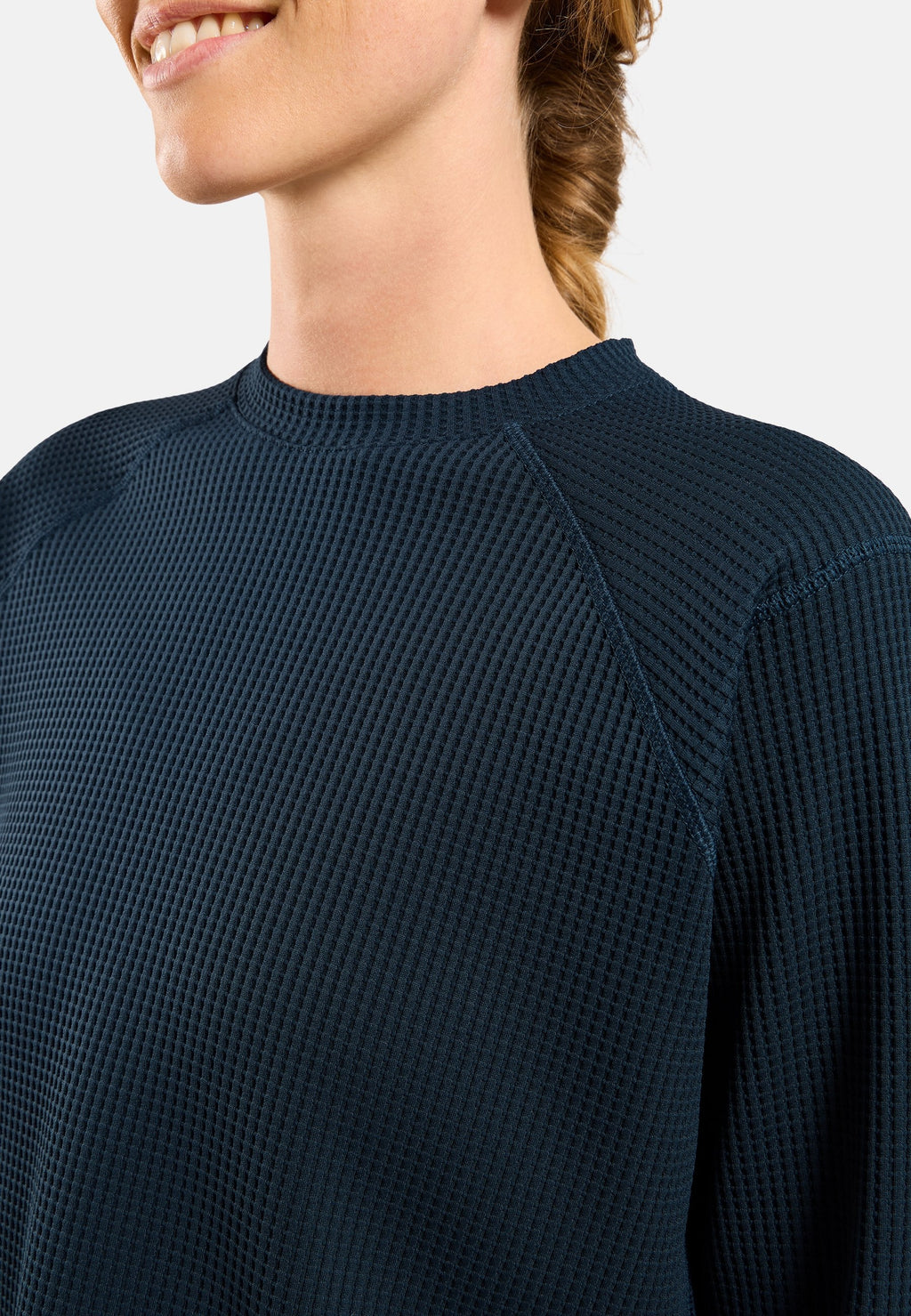 The Cubic crewneck multisport mid layer