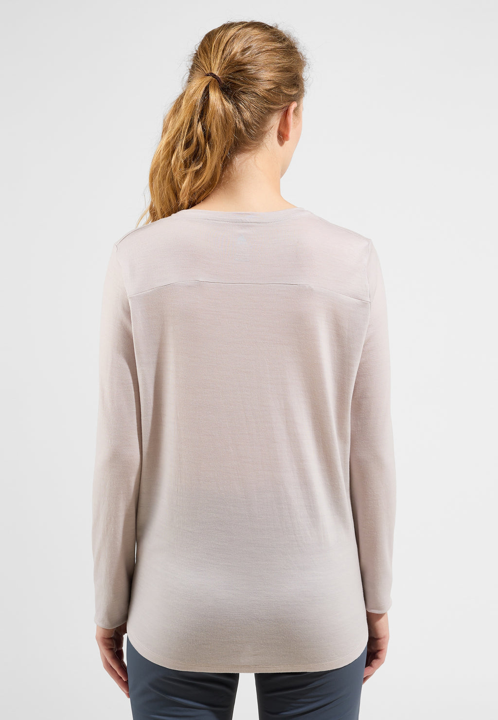 The Ascent 365 merino 200 long sleeve