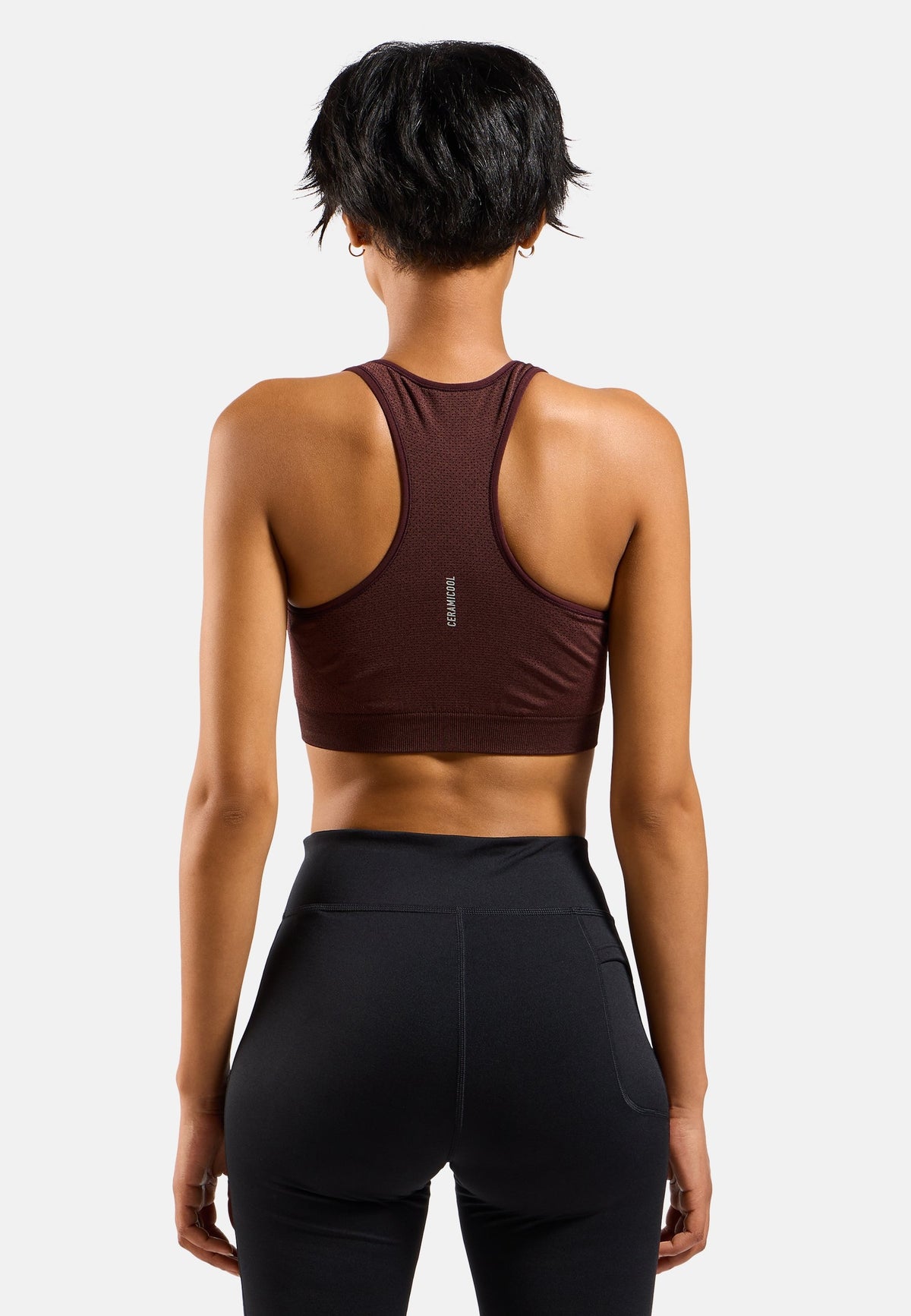 The Ceramicool Seamless Medium Sports Bra