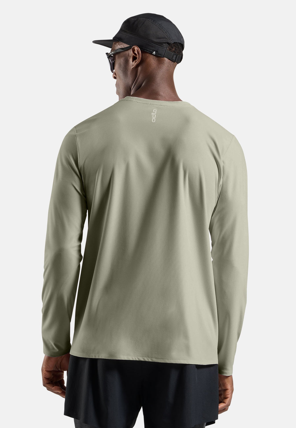 The Zeroweight Chill-Tec long-sleeve running t-shirt 2.0