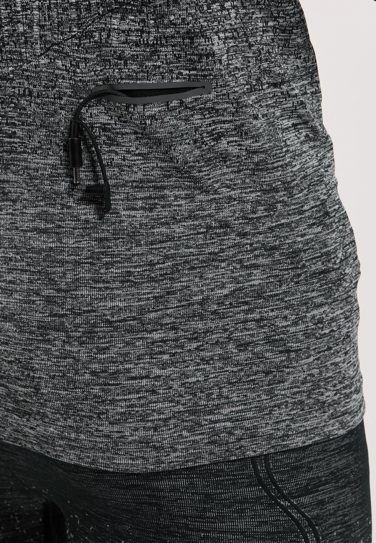 The I-Thermic X-Warm base layer top 2.0 + rechargeable battery