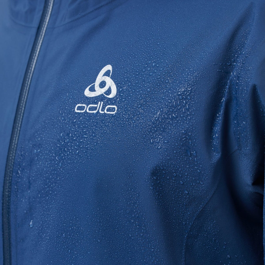 The men's Aegis 2.5L waterproof hardshell jacket
