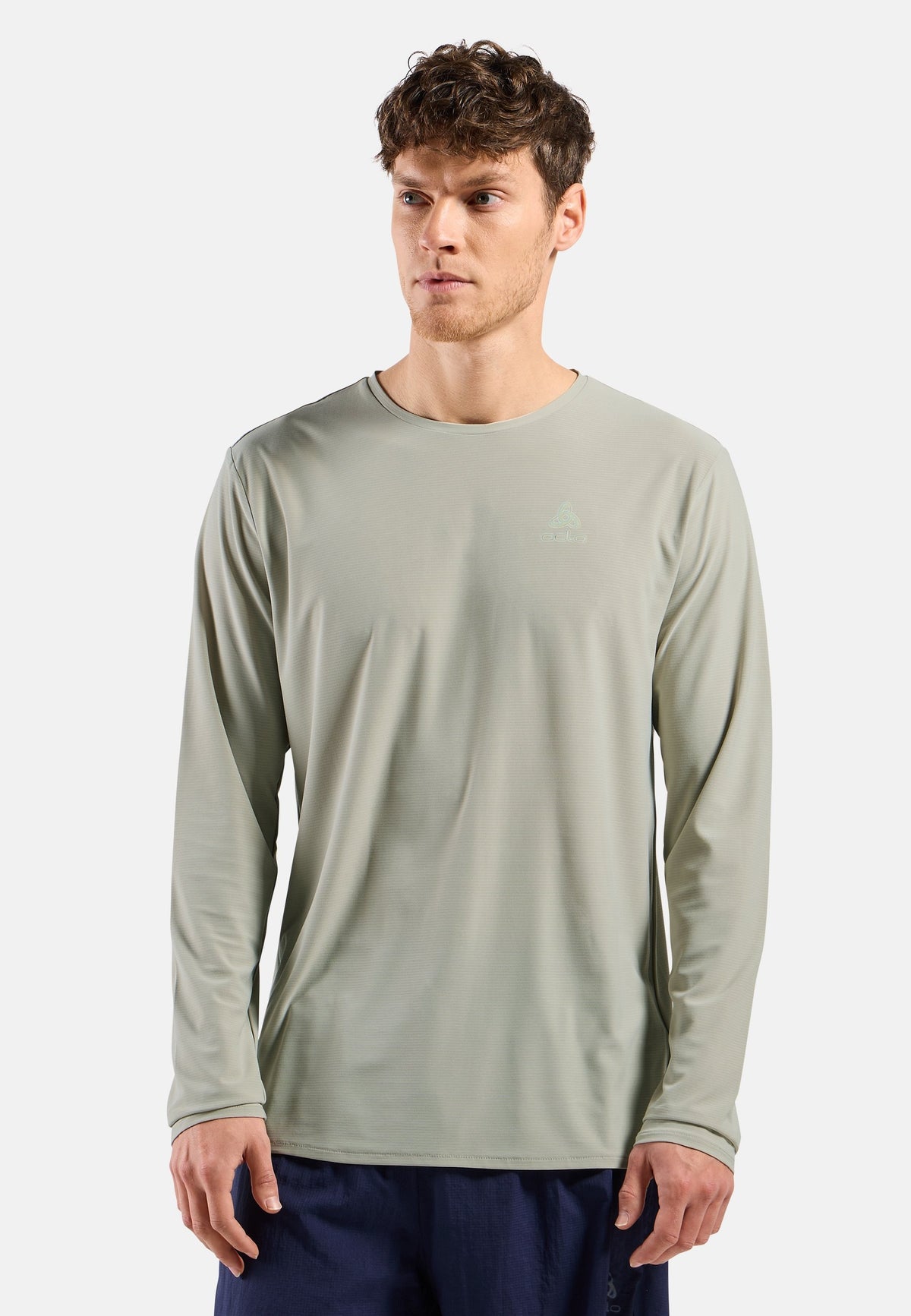 The Zeroweight Chill-Tec long-sleeve running t-shirt 2.0