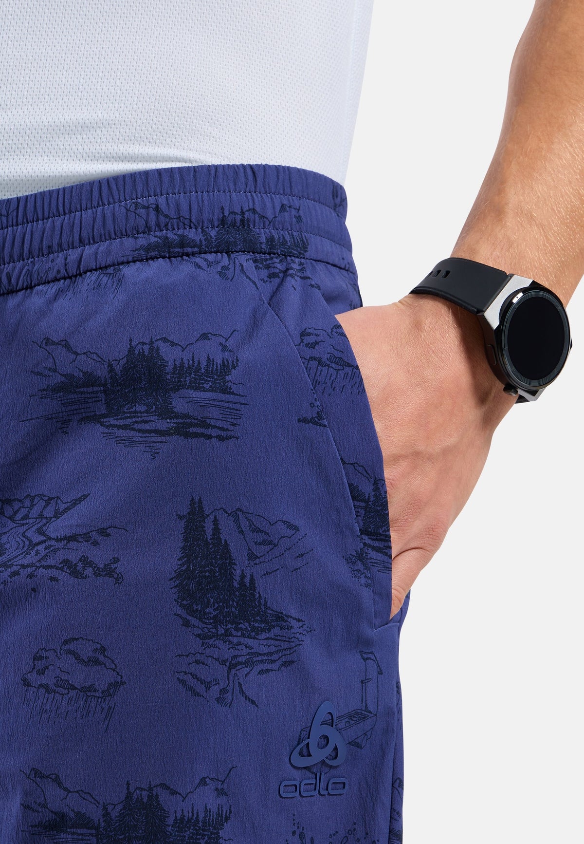 The Essentials print hiking shorts